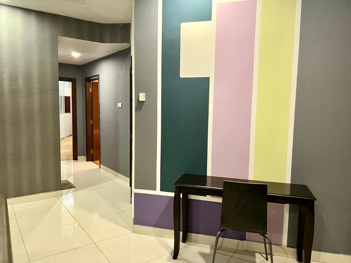 Regalia Luxury Homes By Infinity Pool Apartment Kuala Lumpur