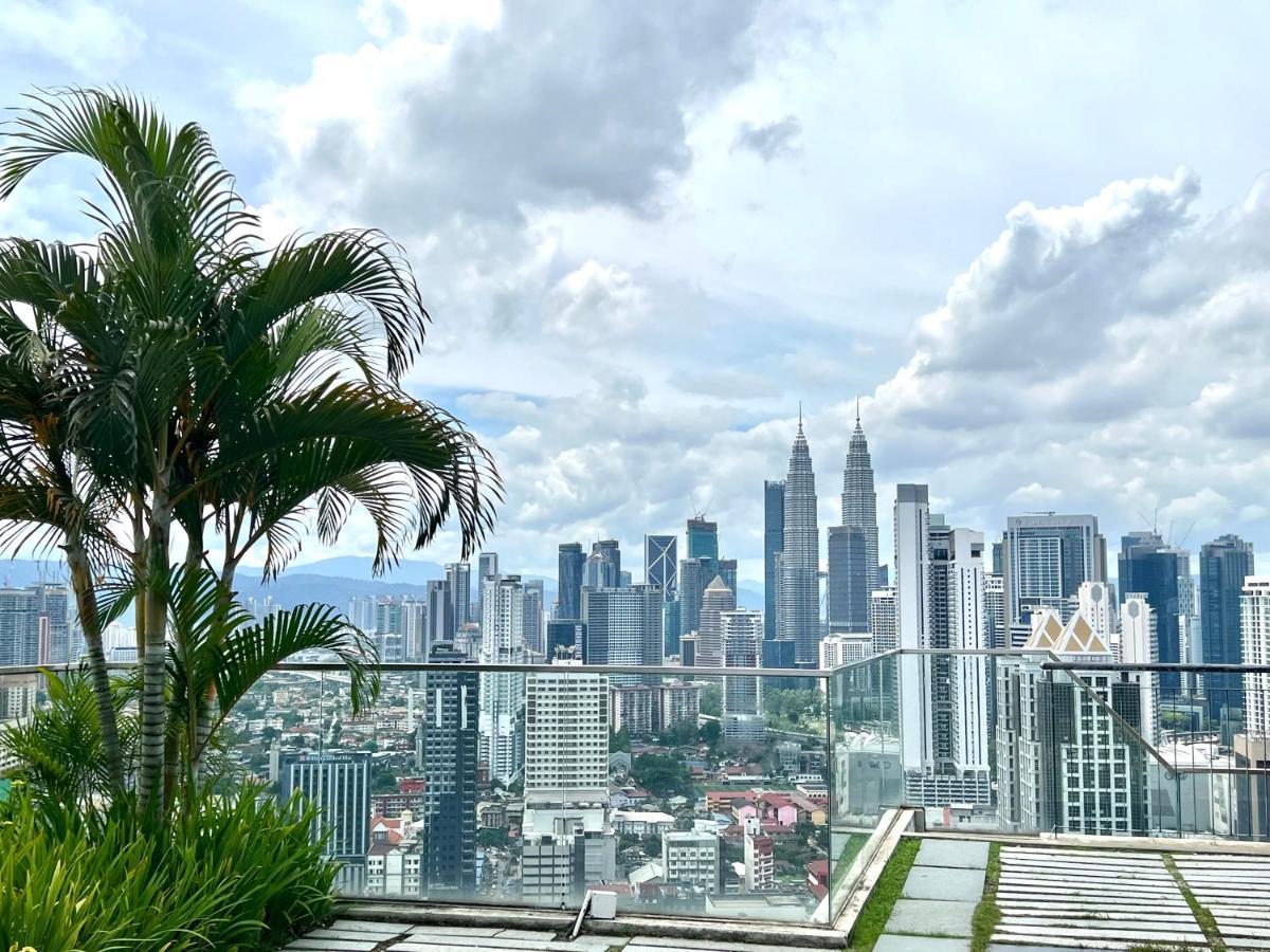 Regalia Luxury Homes By Infinity Pool Apartment Kuala Lumpur